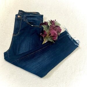 Judy Blue Cropped Dark Wash Skinny Fit Jean - Size 9/29